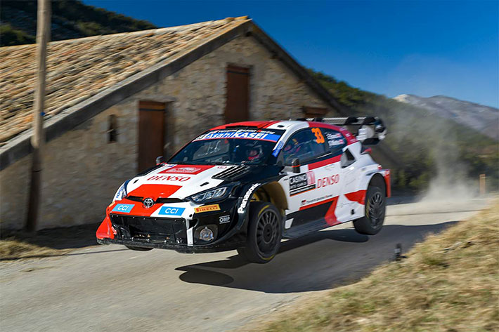 SEBASTIEN OGIER TOUJOURS LEADER AU SOIR DE LA TROISIEME ETAPE DU RALLYE DE MONTE-CARLO 3 Voiture-33-(Elfyn-Evans,-Scott-Martin)