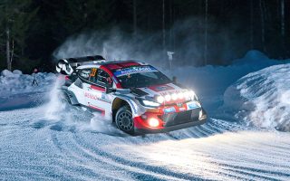 Voiture-33-(Elfyn-Evans,-Scott-Martin)