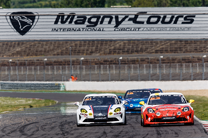 ALPINE ELF EUROPA CUP MAGNY-COURS COUP DOUBLE POUR ENZO GERACI 5 Alpine Elef Europa Cup Magny cours (4)