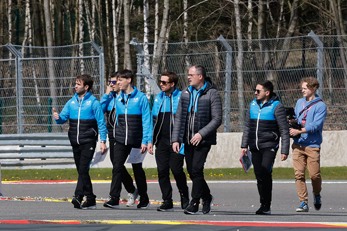 ALPINE ELF ENDURANCE TEAM A SPA 7ème et 8ème AUX 6 HEURES. 2 Team Alpine