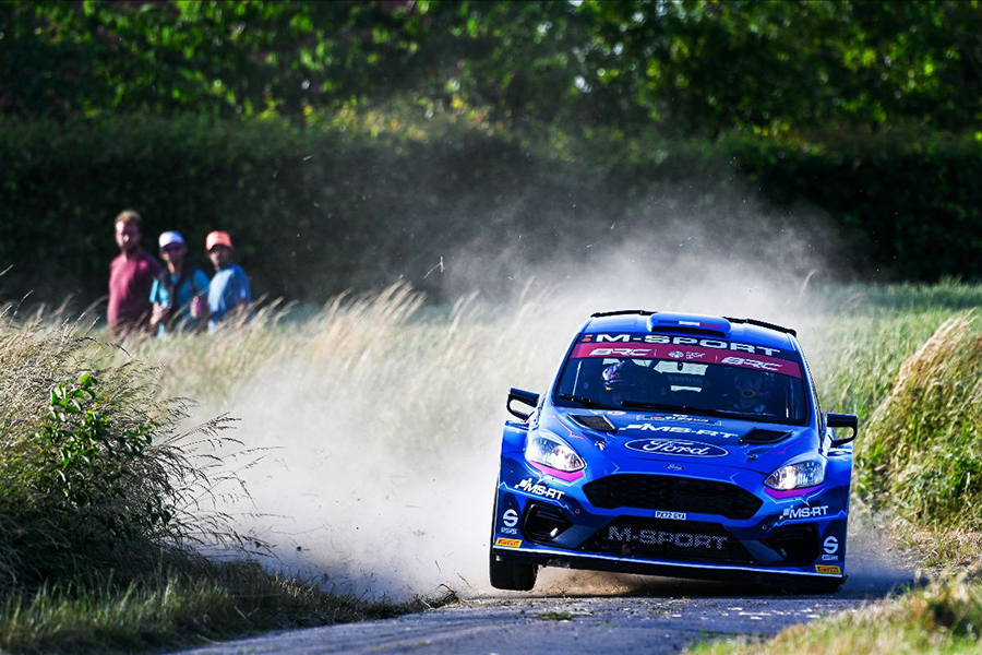 PREMIERE VICTOIRE A L'ARDECA RALLY D'YPRES POUR ADRIEN FOURMAUX 1 Adrien Fourmaux remporte l'Ardeca Ypres Rallye