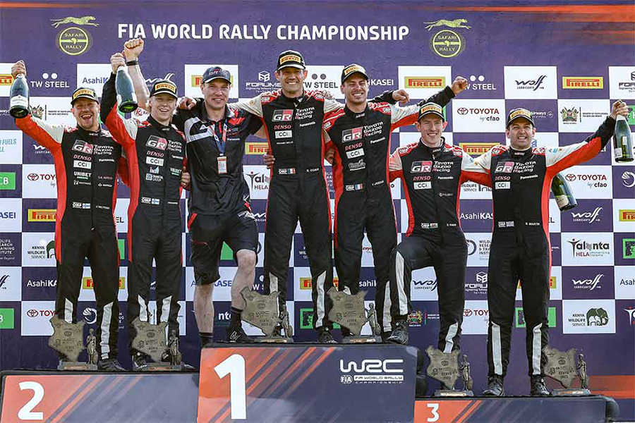 SAFARI RALLY 2023 CARTON PLEIN POUR TOYOTA GAZOO RACING 4 Cérémonie du podium