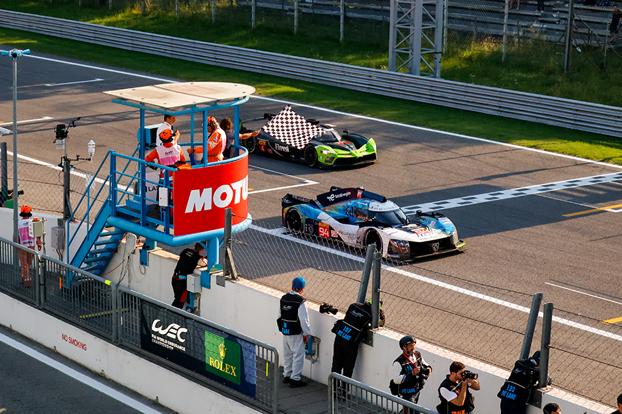 6 H DE MONZA PREMIER PODIUM POUR LE TEAM PEUGEOT TOTAL ENERGIE 3 2225007 52ds2gievw