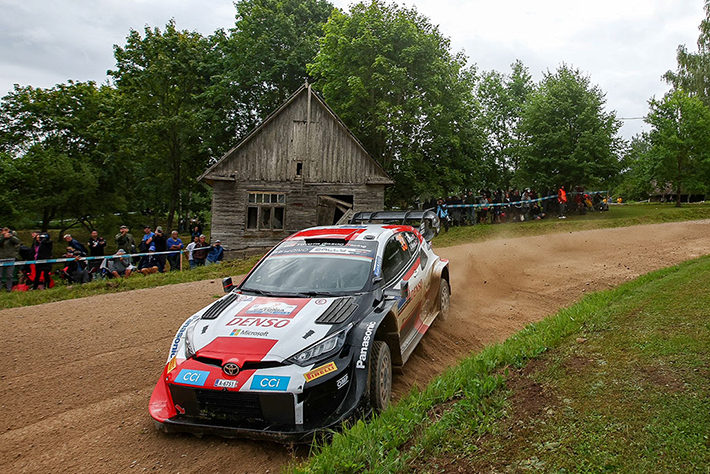 DOMINATION SANS PARTAGE POUR KALLE ROVANPERA AU RALLYE D'ESTONIE 4 Voiture 33 (Elfyn Evans, Scott Martin) Rallye d'Estonie 2023