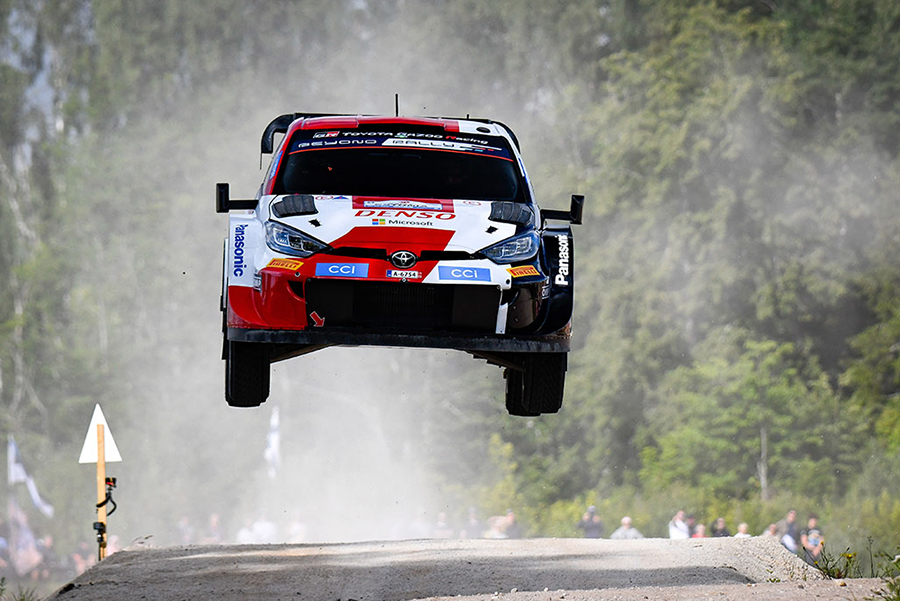 ROVANPERA PRENDS LA TETE DU RALLYE D'ESTONIE DEVANT TH NEUVILLE 1 Voiture 69 (Kalle Rovanperä, Jonne Halttunen)