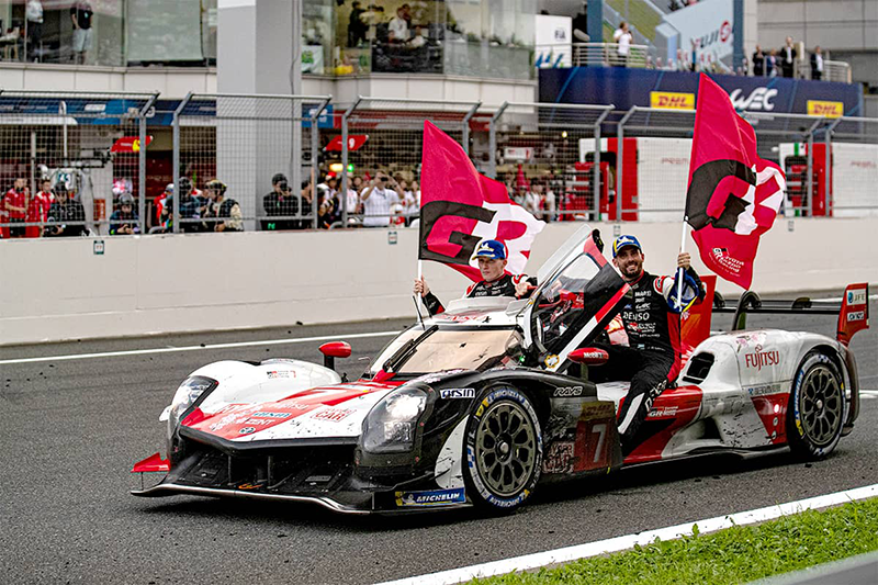 CINQUIEME TITRE MONDIAL CONSECUTIF POUR TOYOTA GAZOO RACING EN HYPERCAR 1 l'équipage vainqueur