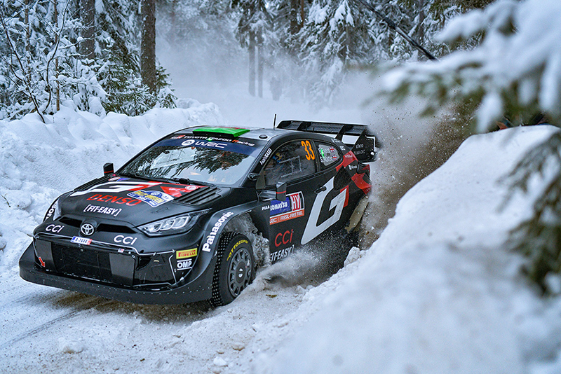 Voiture 33 (Elfyn Evans, Scott Martin)