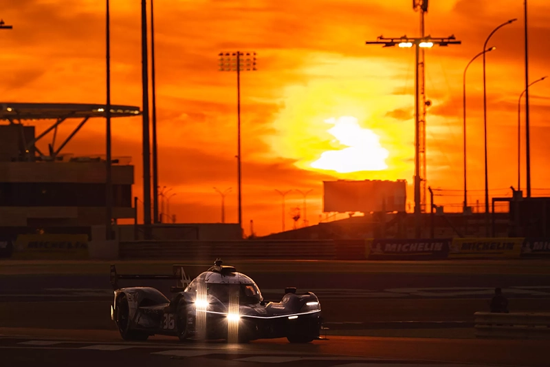 1812 KM DU QATAR LA GROSSE DESILLUSION POUR PEUGEOT 4 Alpine A 424 n36