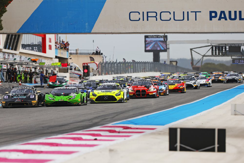GT WORLD CHALLENGE EUROPE:HUIT PORSCHE 911 GT3 R LANCENT LA SAISON AU CASTELLET 1 Depart de la course