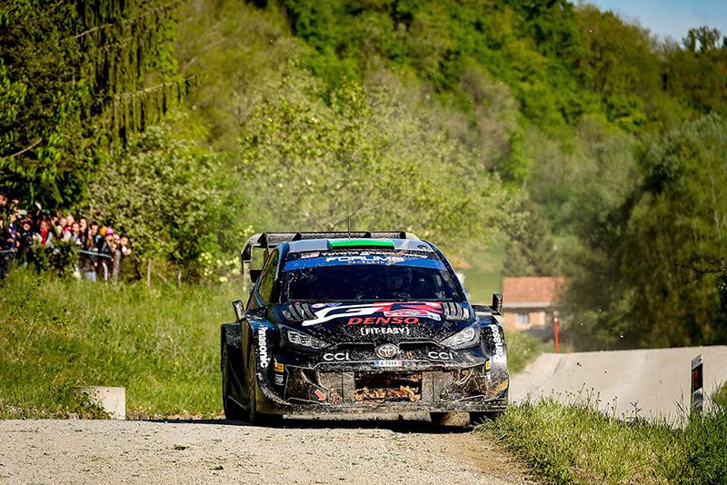 Voiture 33 (Elfyn Evans, Scott Martin)