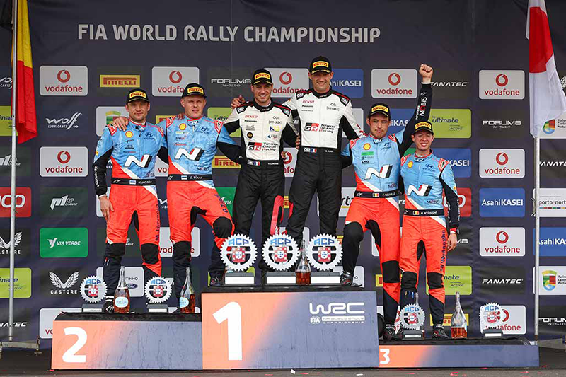 Invincible duo : Ogier et Toyota règnent sur le Portugal ! 1 Cérémonie du podium