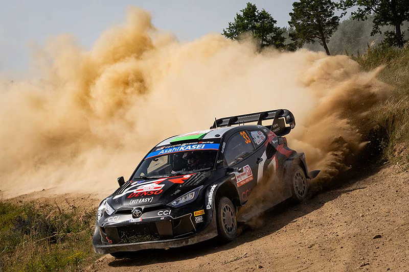 Voiture 33 (Elfyn Evans, Scott Martin)