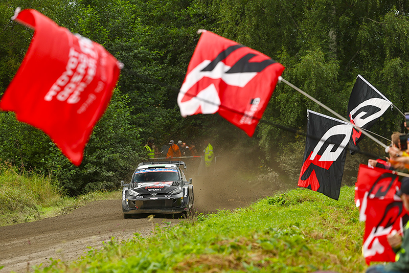 WRC Finlande Kalle Rovanperä aux commandes Tänack out. 3 Voiture 33 (Elfyn Evans, Scott Martin)