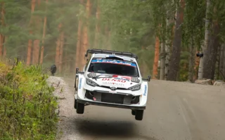 WRC: 5 voitures, 1 objectif : la victoire pour Toyota en Finlande ! 5 Voiture 5 Sami Pajari Enni Malkonen