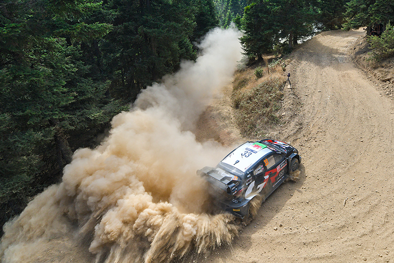 L'Acropole met Toyota Gazoo à rude épreuve 2 Voiture 33 Elfyn Evans Scott Martin copie