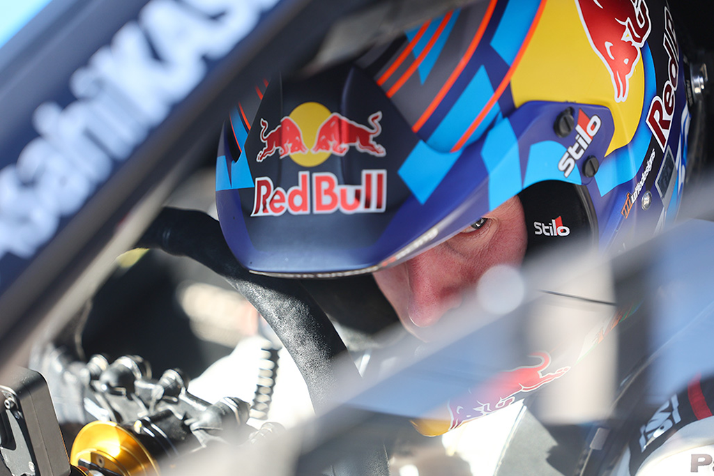 Le titre mondial se dessine au Japon : Tänak en pole, Neuville revient en force 7 Elfyn Evans