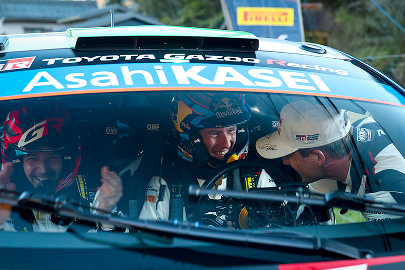Voiture 33 (Elfyn Evans, Scott Martin)