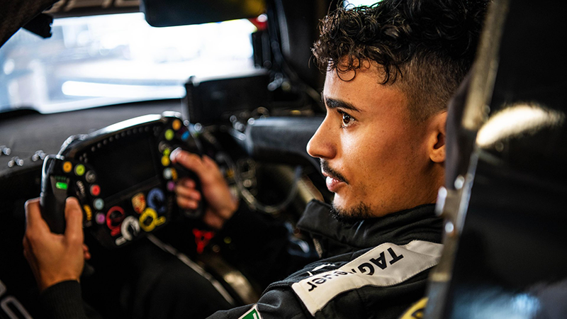 Éclair électrique à Daytona : Porsche relève le défi de l'endurance 1 Le pilote d'usine Porsche Pascal Wehrlein
