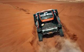 Les Dacia Sandriders s'apprêtent à défier le Rallye Dakar 4 Les Dacia Sandriders sont prets pour une aventure au Rallye Dakar 2 copie