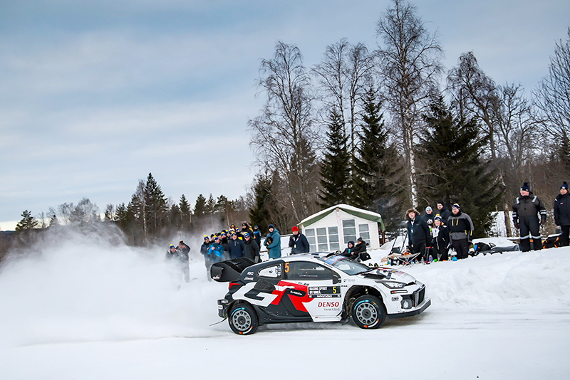 TOYOTA GAZOO Racing : Duel au sommet sur neige et glace 4 Voiture 5 (Sami Pajari, Marko Salminen)