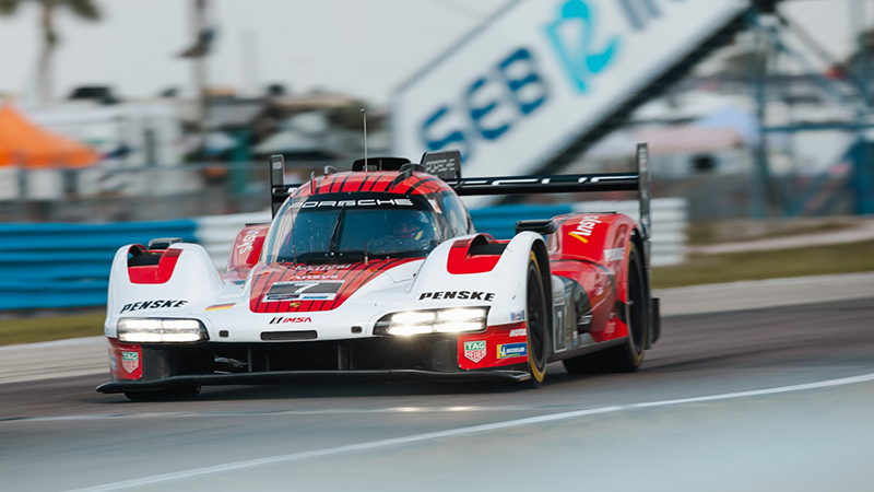 12 Heures de Sebring : Porsche Penske Motorsport domine et signe un doublé 1 Felipe Nasr (BRA), Nick Tandy (GBR), Laurens Vanthoor (BEL), IMSA
