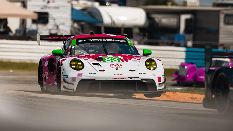12 Heures de Sebring : Porsche Penske Motorsport domine et signe un doublé 4 Michelle Gatting (DNK), Sarah Bovy (BEL), Rahel Frey (SUI), Porsche 911 GT3 R