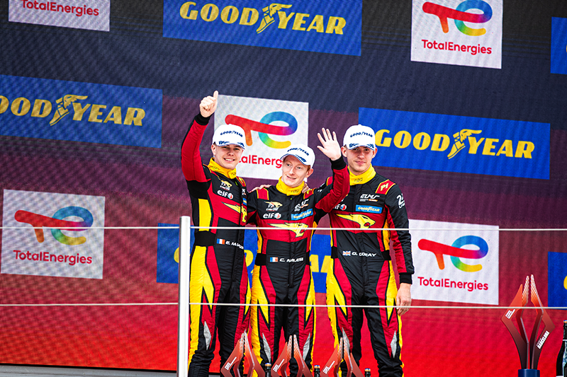 ELMS : Les "Félins" Griffes Sorties pour un Double Succès ! 1 Elms 4 H Barcelone 2025 podium
