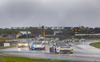 Ferrari triomphe à Imola devant BMW, Peugeot dans le top 10 malgré les péripéties, Alpine sur le podium