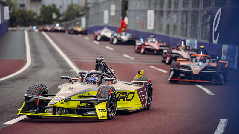 Formule E à Tokyo : Porsche Impériale (Wehrlein) et Ticktum (Cupra) sur le Podium 4 Dan Ticktum, Cupra Kiro, Porsche 99X Electric WCG3
