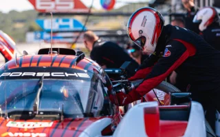 IMSA : Porsche Penske Motorsport Imbattable, Signe une Nouvelle Victoire à Laguna Seca 5 Felipe Nasr BRA Nick Tandy GBR Porsche Penske Motorsport 7 Porsche 963 copie