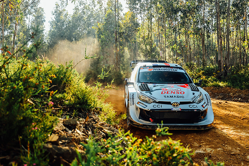 Toyota Gazoo Racing : Une victoire qui en appelle d'autres au Portugal ? 2 Voiture 17 Sebastien Ogier Vincent Landais copie