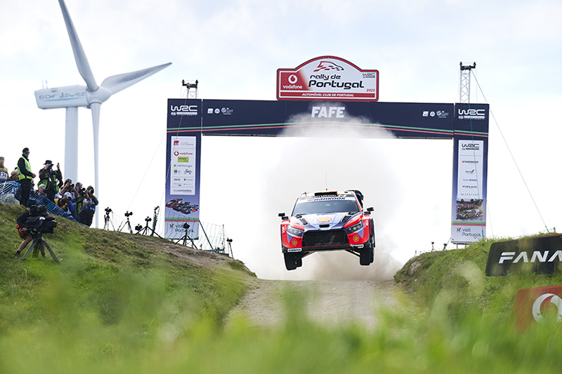 Portugal : Sébastien Ogier et Toyota, un duo de choc qui continue de briller. 7 WRC _Thierry Neuville