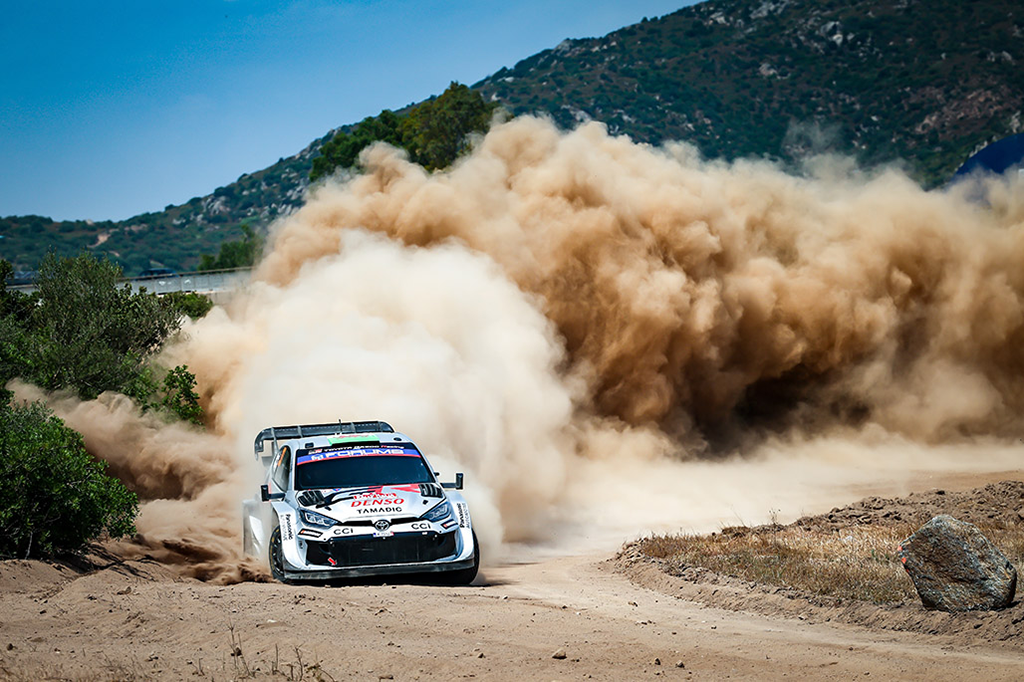 L'Odyssée Hellénique : Toyota GAZOO Racing sur les Pistes du Rallye de l'Acropole 4 GR YARIS Rally1 2025 copie