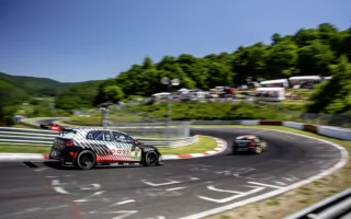 Nürburgring 24H : La Golf GTI Edition 50 une victoire de catégorie , une Première Mondiale ! 5 Nurburgring 2025 Victoire Golf Gti 50 3 copie