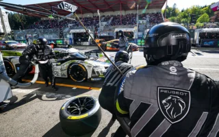24 Heures du Mans : Le Team Peugeot TotalEnergies vise le "Monu-Mans" de la victoire ! 6 Team Total peugeot Energie 2