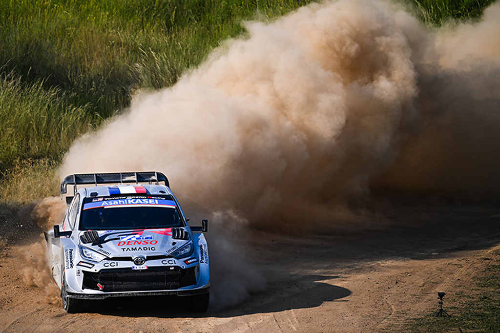 Voiture 17 (Sébastien Ogier, Vincent Landais)