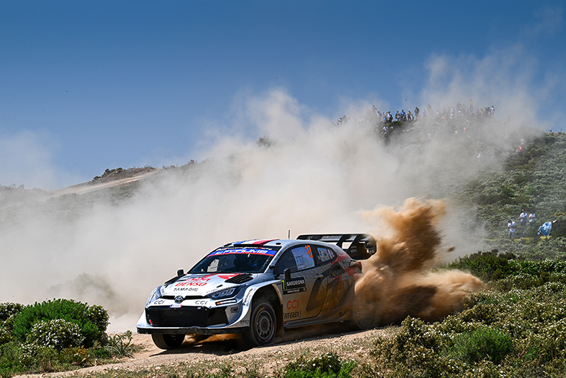 Rallye de Sardaigne : S. Ogier leader devant A.Fourmaux au soir de la première journée 2 Voiture 17 (Sébastien Ogier, Vincent Landais)