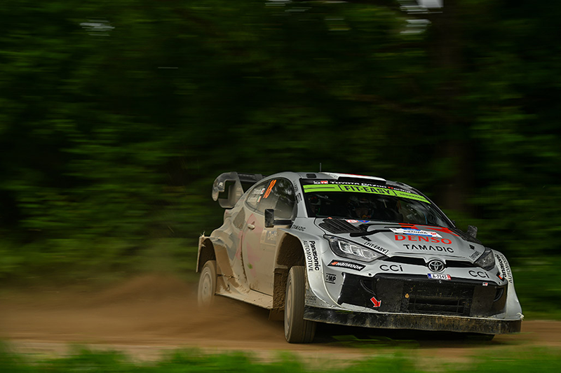 Triomphe : Solberg et Toyota, une 100e victoire légendaire en WRC ! 3 Voiture 18 (Takamoto Katsuta, Aaron Johnston