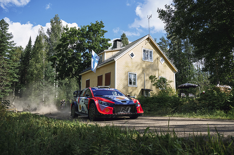 Le GR Yaris Rally1 de Kalle Rovanperä Mène un Top 5 pour Toyota au Rallye de Finlande. 3 Ott Tanack- martin Jarveoja