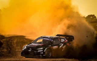 Rallye du Paraguay : Rovanperä prend les commandes, Fourmaux piégé par une crevaison