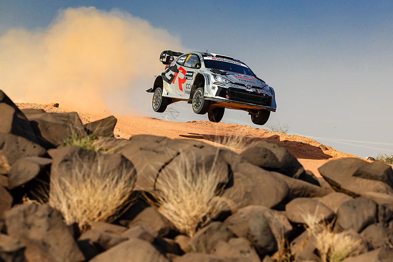 WRC : Ogier devient neuf fois champion du monde et rejoint Sébastien Loeb au sommet 5 Voiture 18 (Takamoto Katsuta, Aaron Johnston)