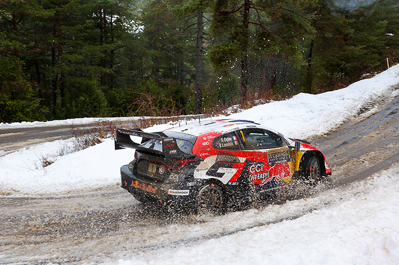 Rallye Monte-Carlo : Oliver Solberg impose sa loi et offre un triplé Toyota après la journée la plus piégeuse 2 Voiture 1 (Sébastien Ogier, Vincent Landais