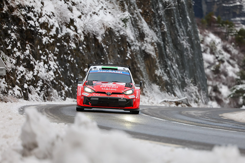 Rallye Monte-Carlo : Oliver Solberg défie les éléments et mène Toyota vers Monaco 3 Voiture 33 Elfyn Evans Scott Martin copie 1