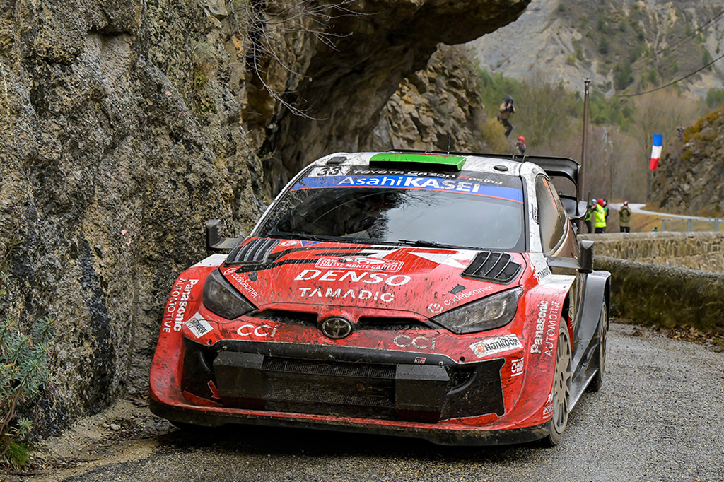 Rallye Monte-Carlo : Oliver Solberg impose sa loi et offre un triplé Toyota après la journée la plus piégeuse 1 Voiture 33 (Elfyn Evans, Scott Martin)