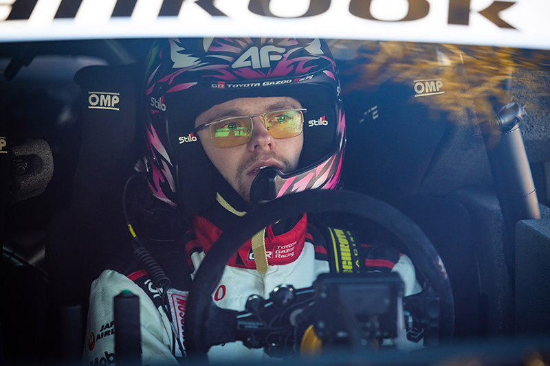 Oliver Solberg en tête du Rallye de Suède 2026 au volant de la Toyota GR Yaris Rally1 sur la neige d’Umeå oliver-solberg-rallye-suede-2026-toyota.jpg