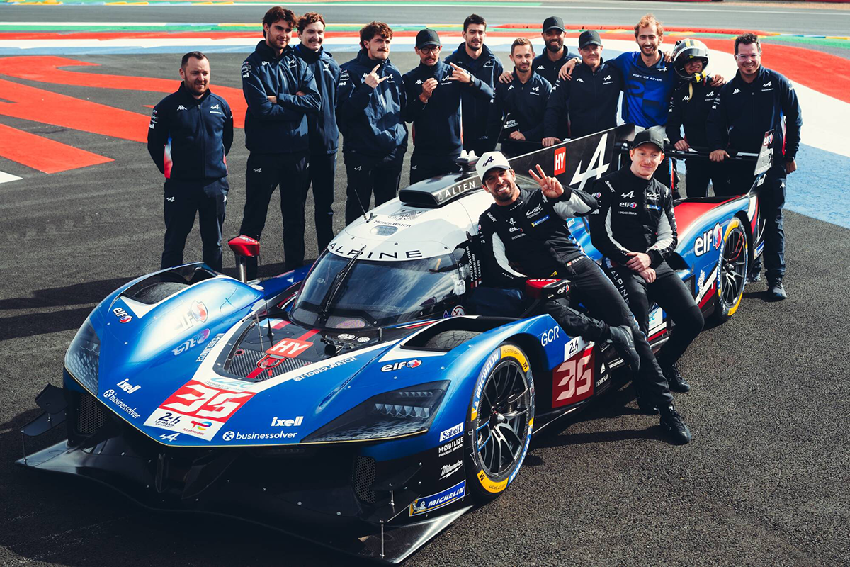 Alpine-en-deuxieme-ligne-sur-la-grille-des-24-Heures-du-Mans