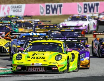 Porsche 911 GT3R Manthey Thomas Preining