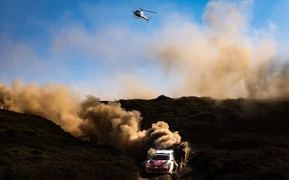 Sardaigne : Evans touche enfin au BUT ET S'OFFRE SON PREMIER SACRE MONDIAL 5 Voiture 5 Sami Pajari Marko Salminen